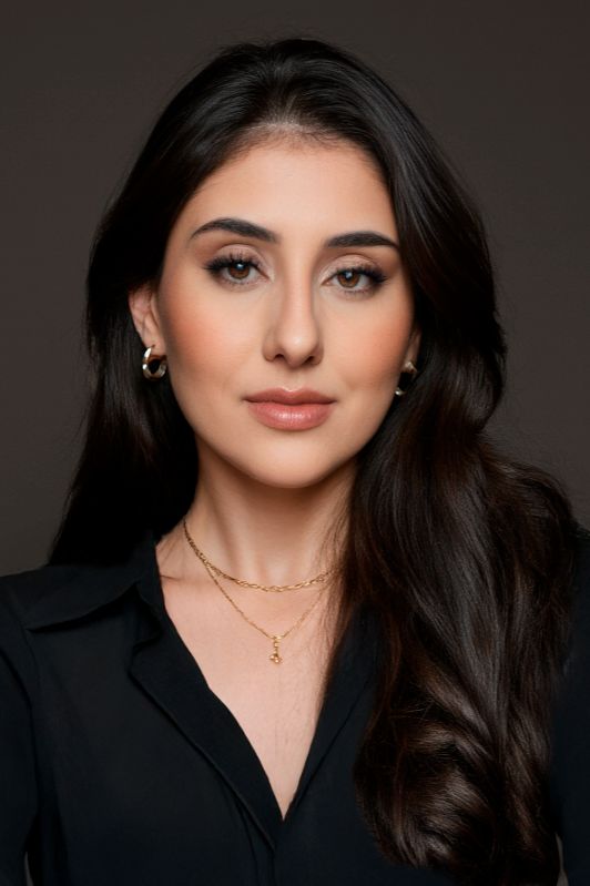 Dra. Tayla Cruz Oliveira Pereira